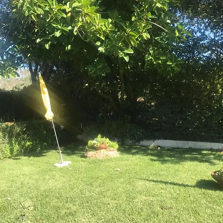 Garden Paradise With Pool For 4 *